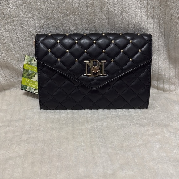 Badgley Mischka Black Diamond Quilted Crossbody - Picture 2 of 9